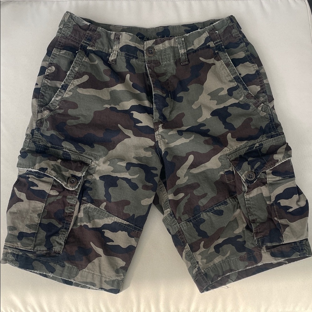 American Eagle Outfitters Green Camouflage Cargo Shorts